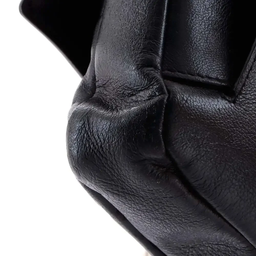 Fendi Baguette Convertible Belt Bag #237370F13B - Picture 6 of 8